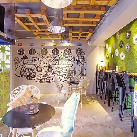 Zen Hostel Danlig St. Makati